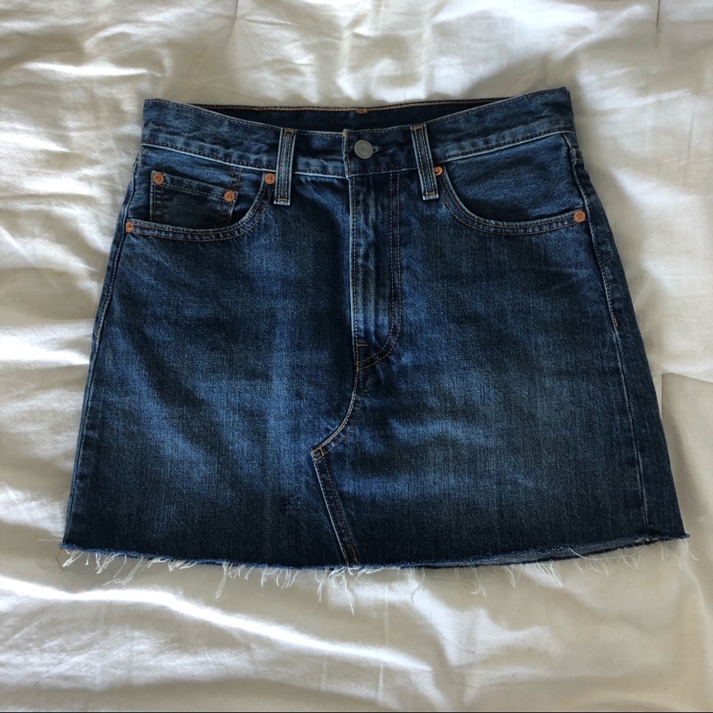 LEVI’S HIGH WAISTED MINI SKIRT - Picture 1 of 4